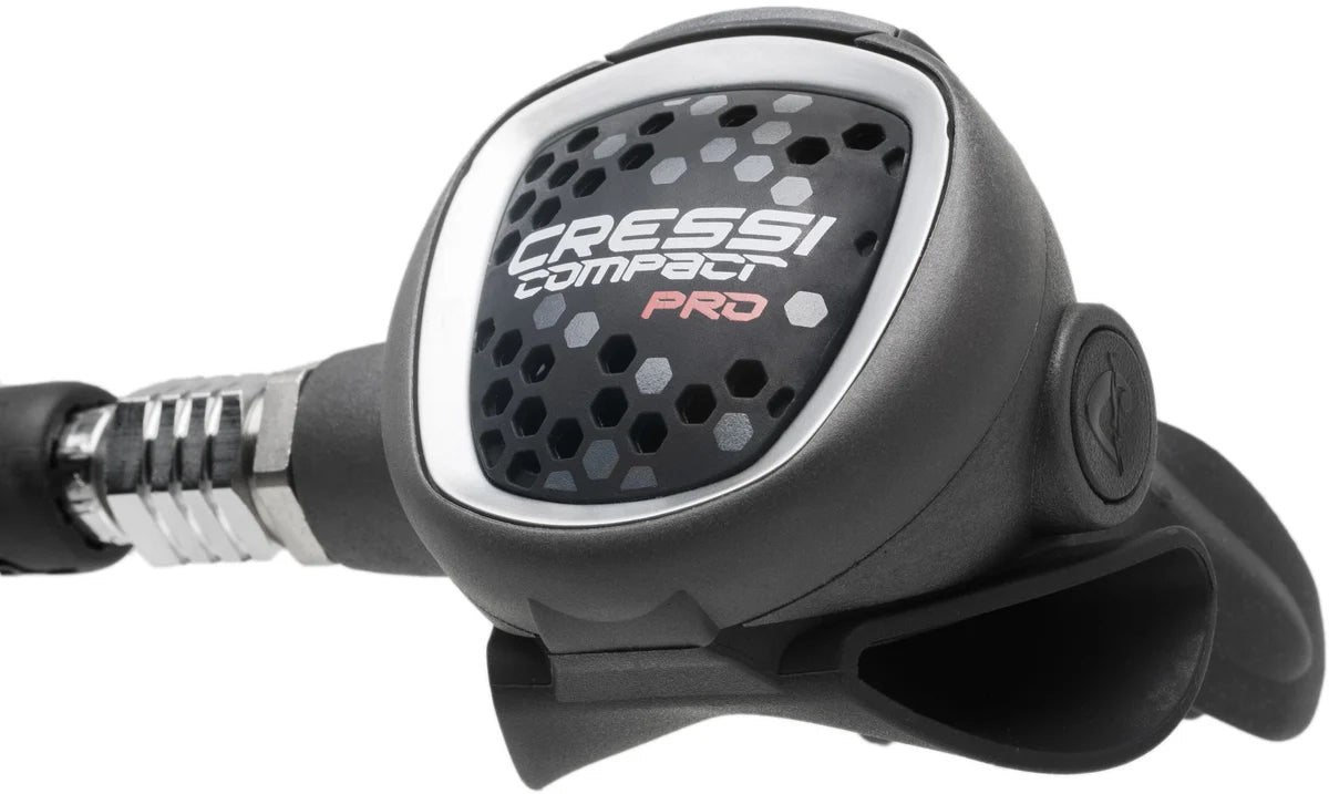Erogatore Cressi Mc9 Compact Pro DIN